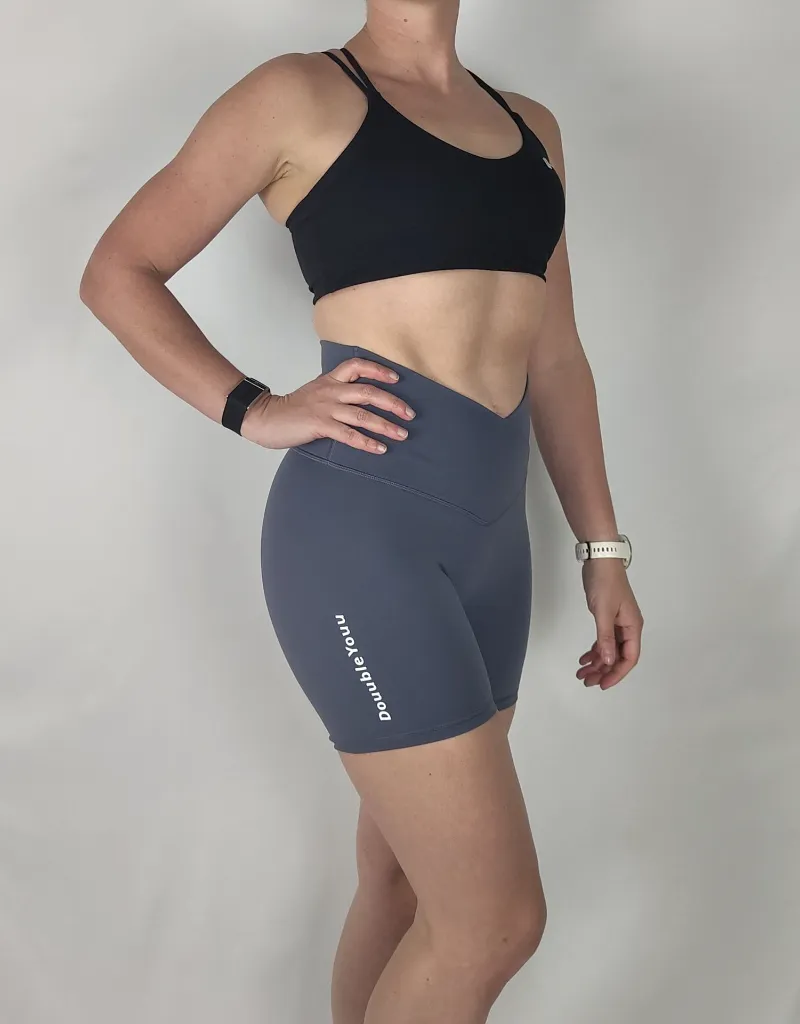 BETTY_MIDNIGHTMIST_SIDE LEFT.webp