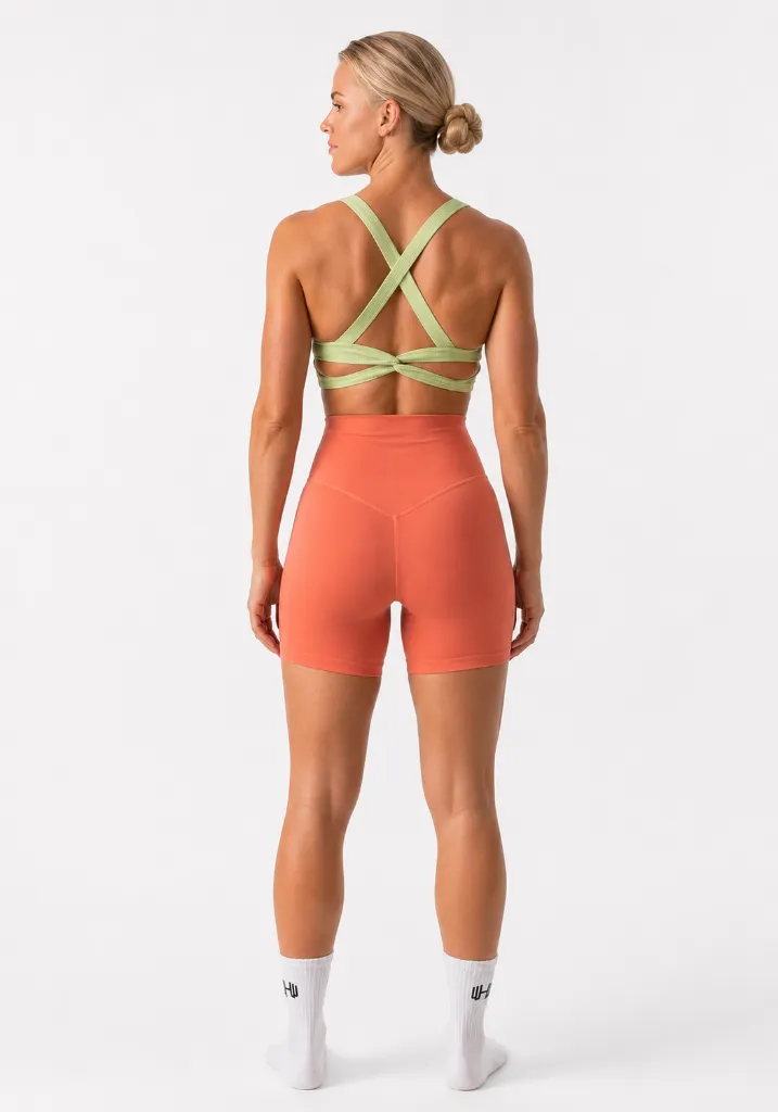 BETTY_PEACH_BACK_HEADTOSIDE.webp