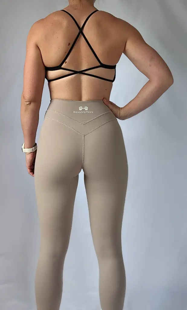 HELEN_BEIGE_LEGGING_BACK.webp