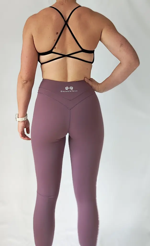 HELEN_PURPLE_LEGGING_BACK.webp