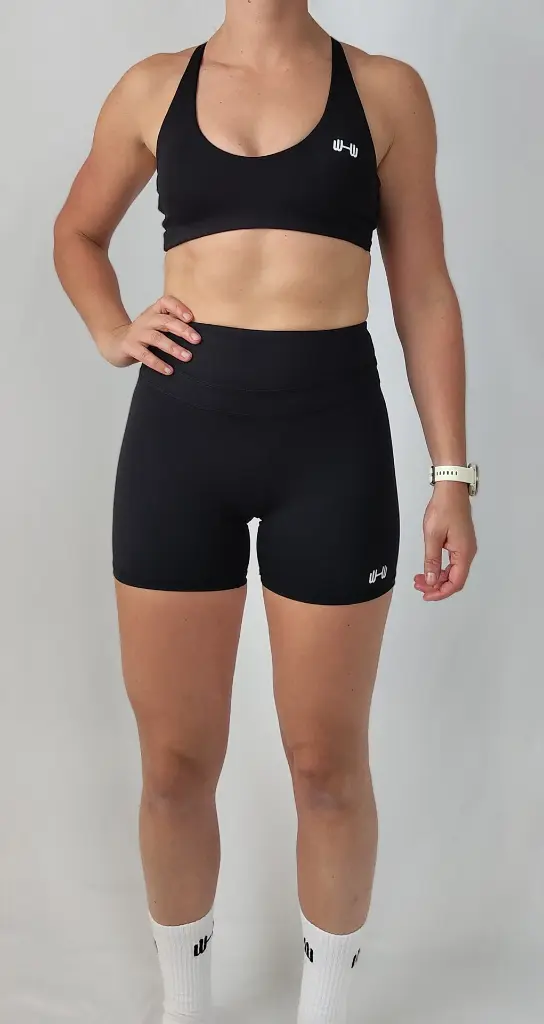 HELEN_BLACK_SHORT+BRA_FRONT.webp