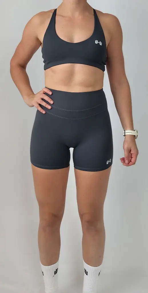 HELEN_GRAY_SHORT+BRA_FRONT.webp